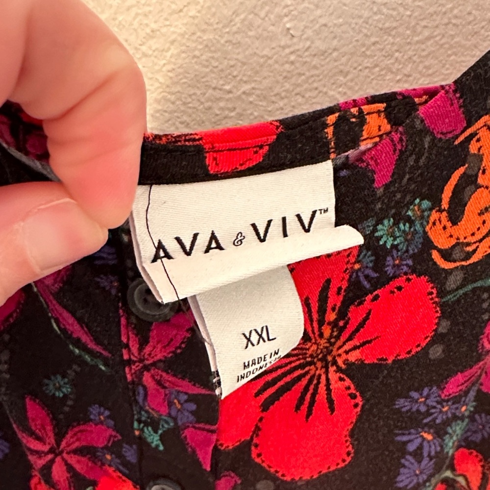 Ava & Viv Floral Midi Dress in Black with Red & Pink Blooms. Size XXL - Picture 2 of 12